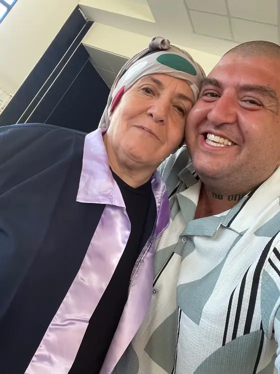Canım annemle.