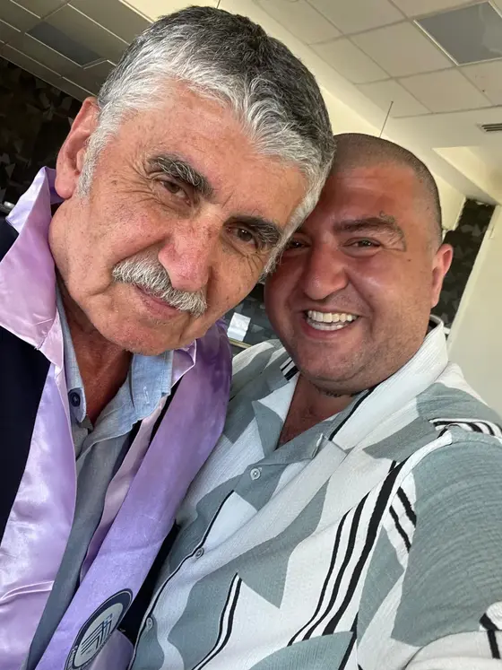 Canım babamla.